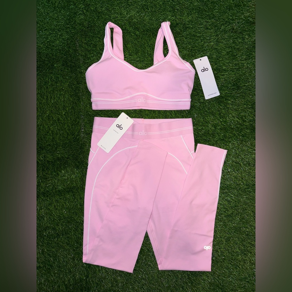 Alo Yoga Airbrush Heart Throb Full Set (Pink)